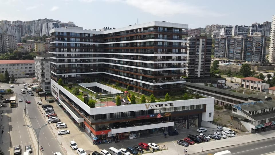 Property building, Bird's eye view, Location
