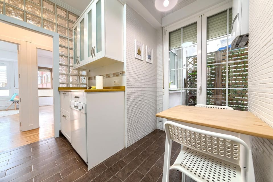 Iturribide Hogar Moderno junto al Metro Apartment in Bilbao