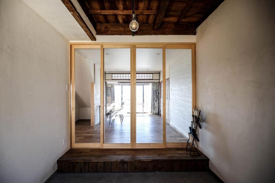 鍬と本 Apartment in Japan