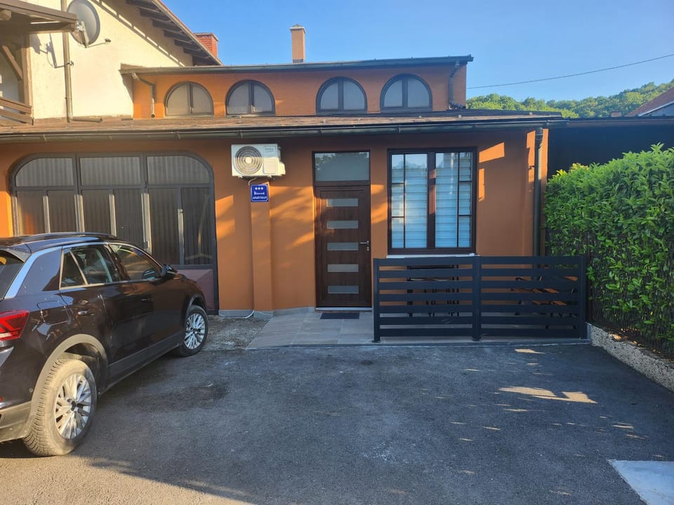 Property building, Day, Parking