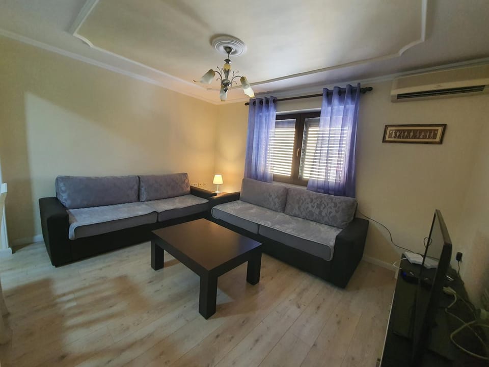 Chic Escape Tirana Central Apartment near Blloku Apartment in Tirana