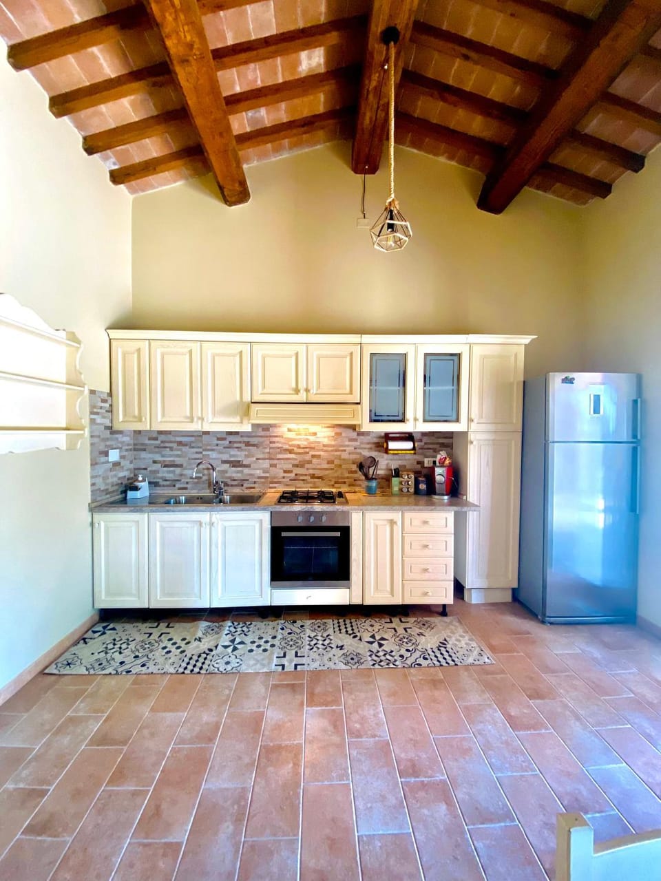 Kitchen or kitchenette, pet friendly, stove