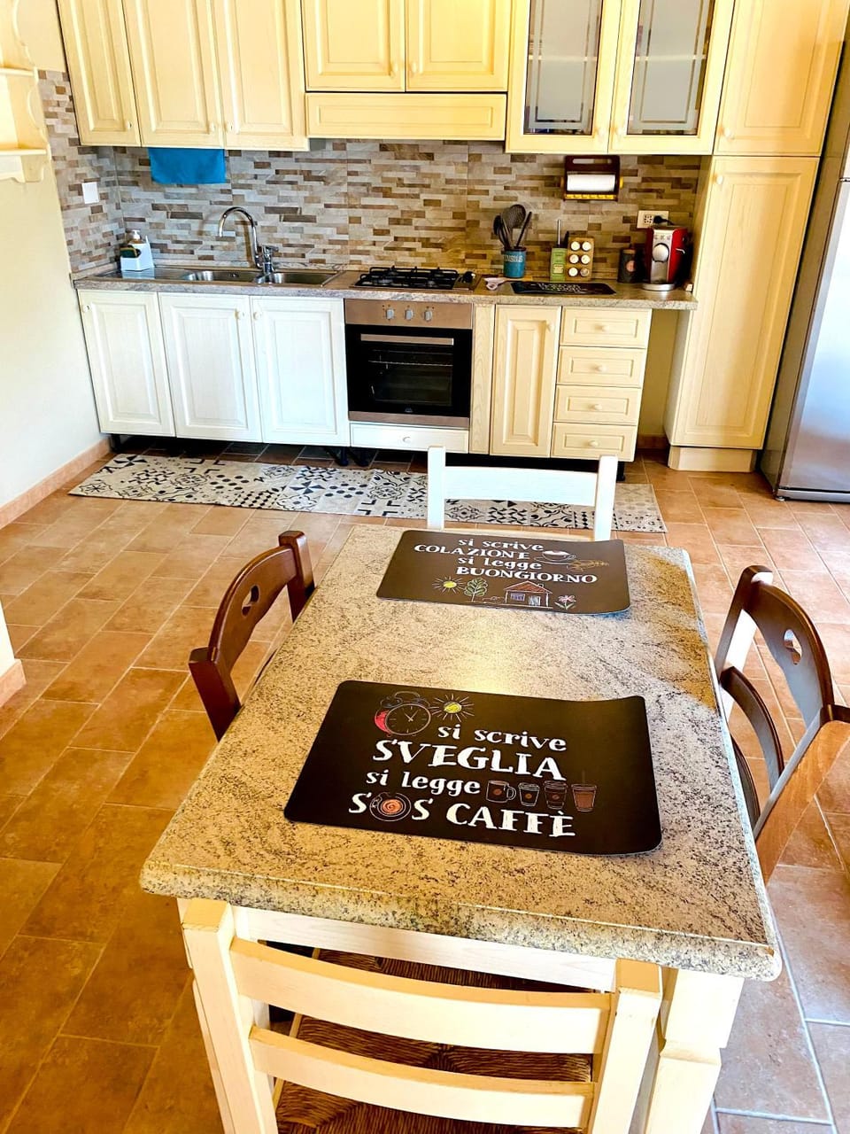 pet friendly, stove