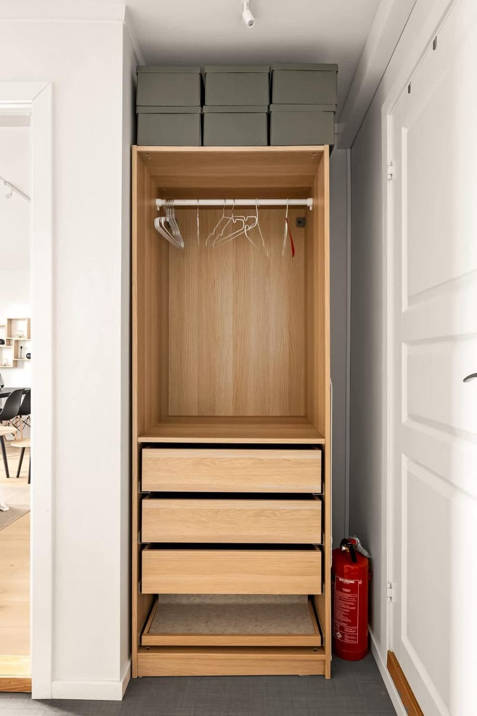 wardrobe