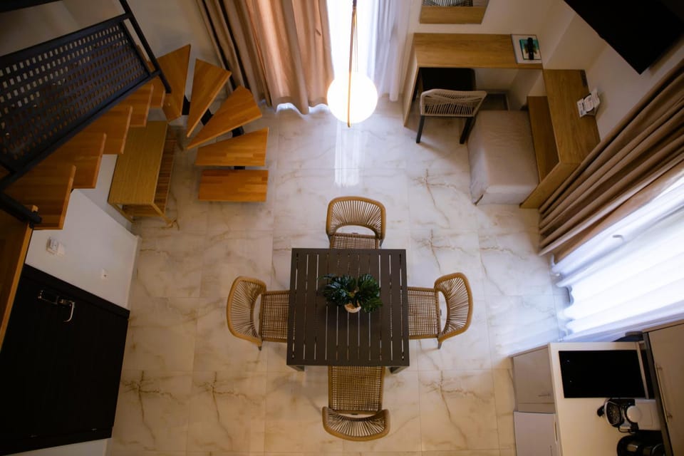 TV and multimedia, Dining area