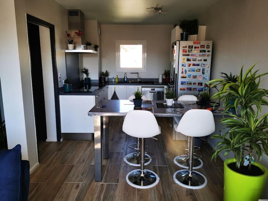 Joli appartement lumineux au calme, Wi-Fi, parking Apartment in Cahors