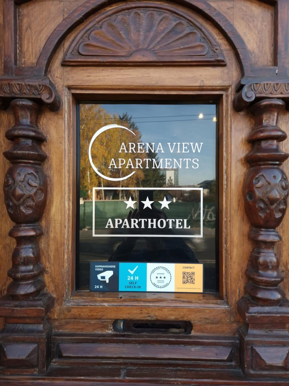 Logo/Certificate/Sign, Street view