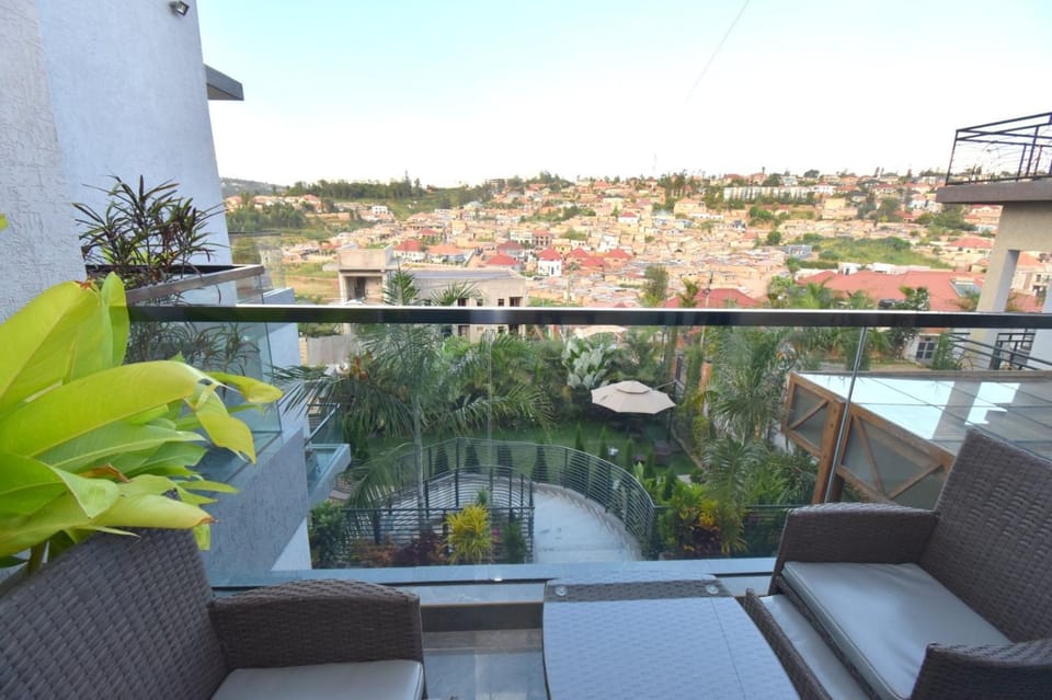 Patio, Day, View (from property/room), Balcony/Terrace, Seating area, City view