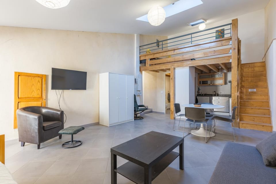Property building, Living room