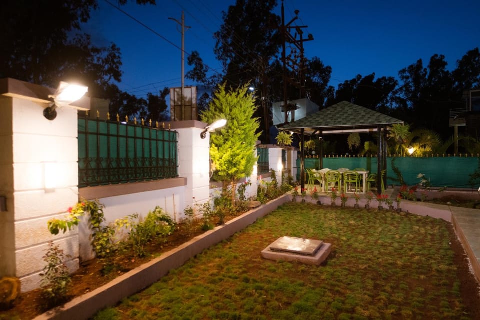Garden, Garden view