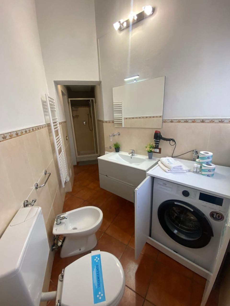 Morgagnigd Apartment in Florence