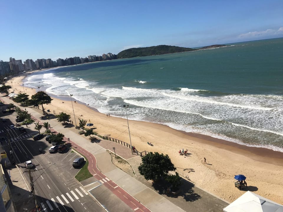 Apto Luxo frente praia do Morro Apartment in Guarapari