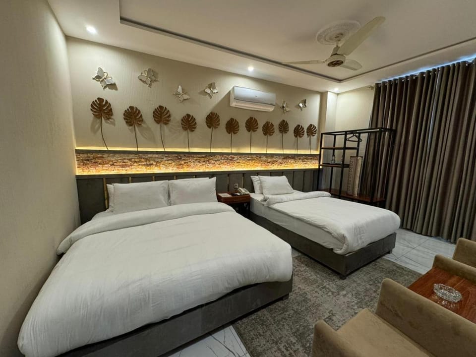 Shelton Boulevard Hotel Lahore Bed and Breakfast in Lahore