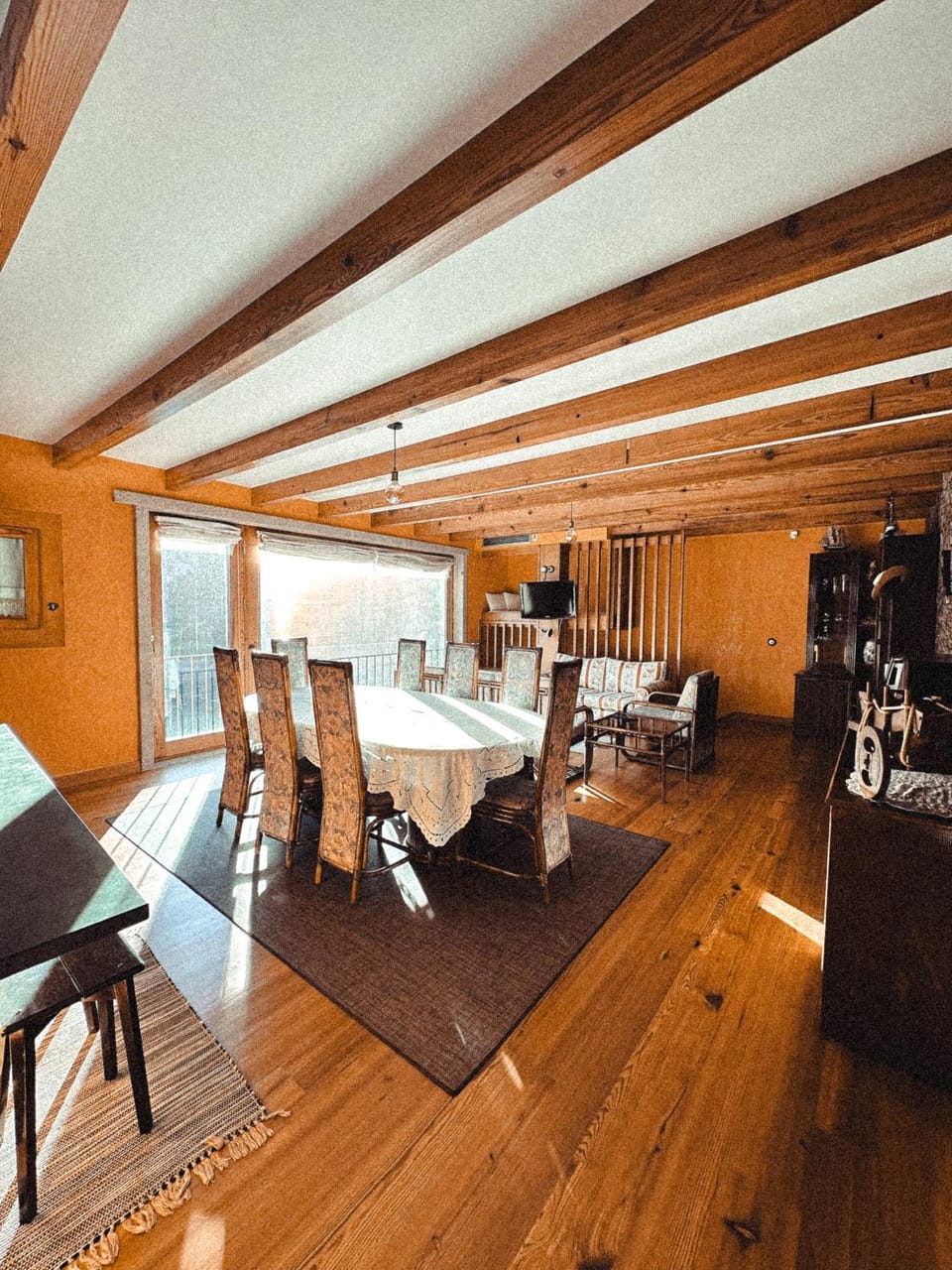 Communal lounge/ TV room, Living room, Dining area