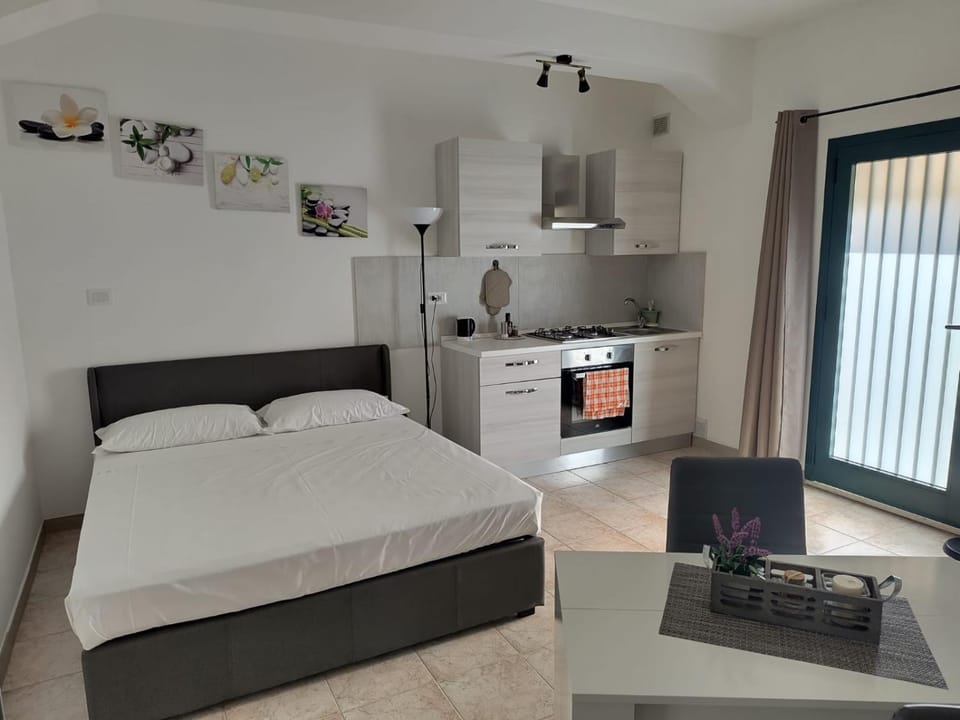 QUEEN appartamenti e camere Apartment in Marche