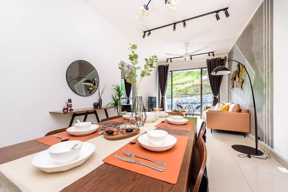 Living room, Seating area, Dining area