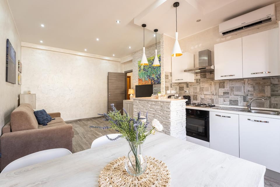 Suite - Metro per Roma, self checkin e Free WiFi Apartment in Ostia