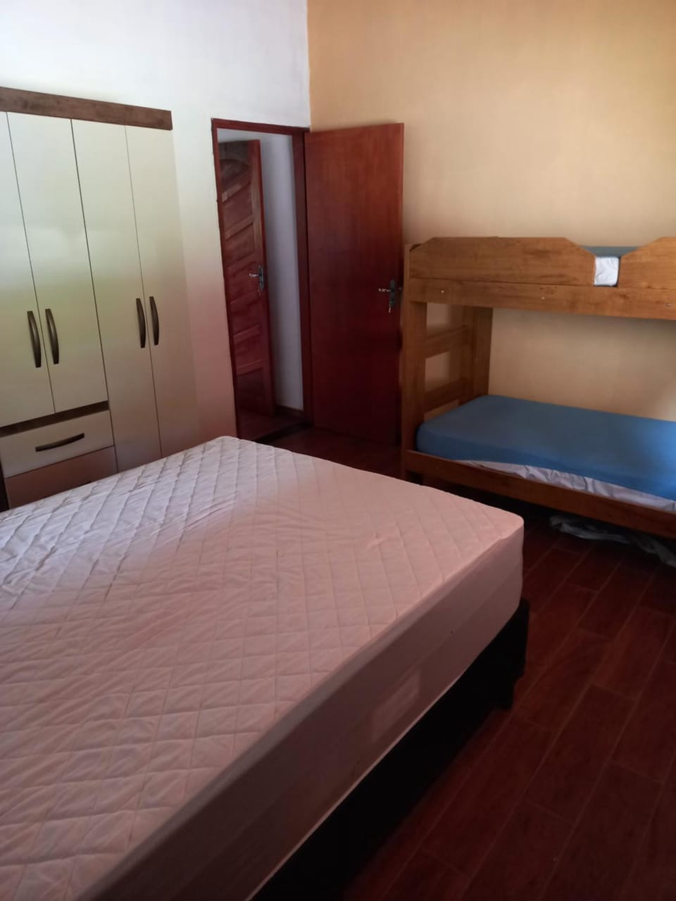 Bed, Bedroom, bunk bed, wardrobe