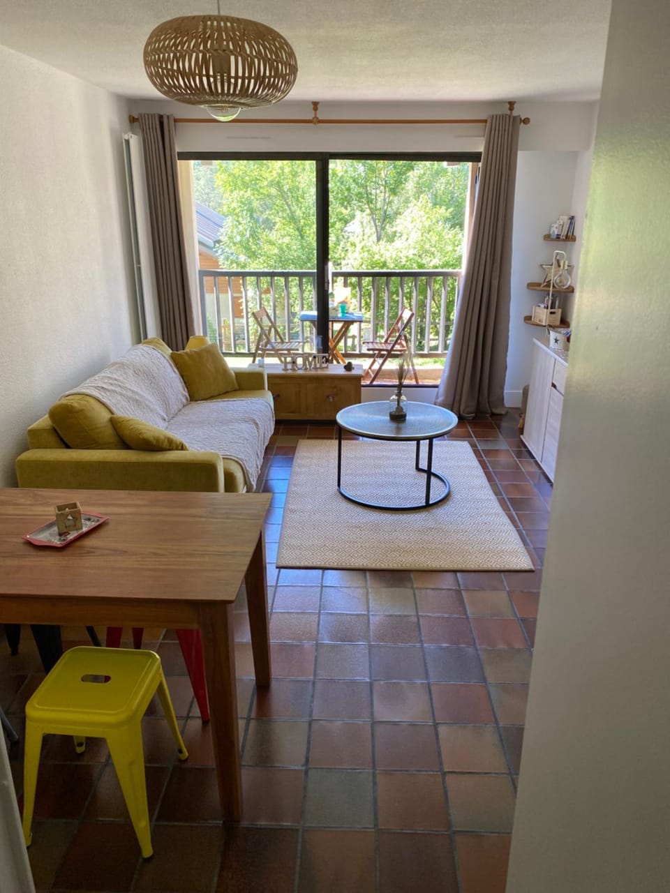 Seating area