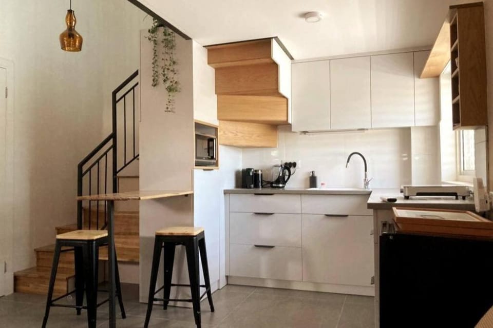 Earth & Heavens Apartment in North District