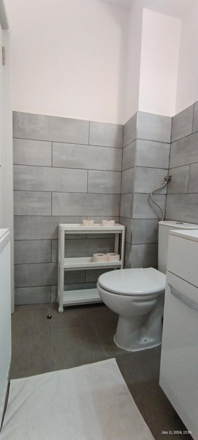 Toilet, Bathroom