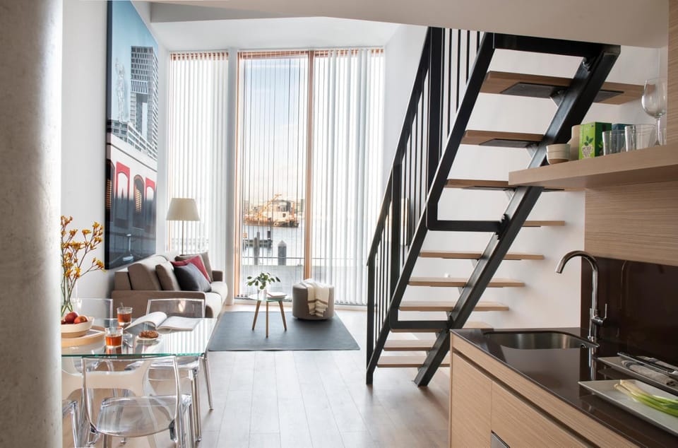 Living room, Dining area, River view, kitchen