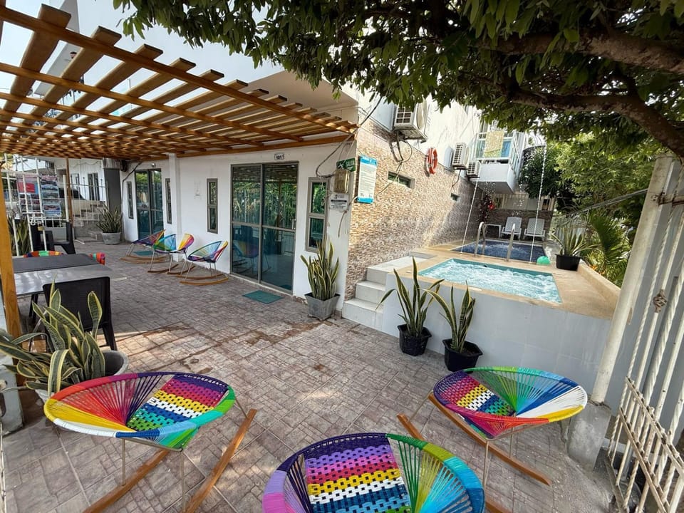 Apartahotel Eden Coveñas Apartment in Sagoc