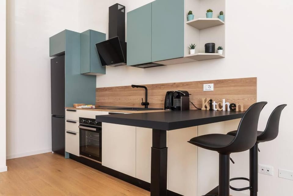 Kitchen or kitchenette, pet friendly, stove