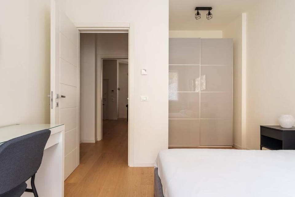 Bed, Photo of the whole room, Bedroom, wardrobe