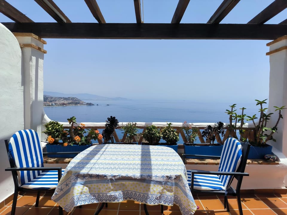 View (from property/room), Balcony/Terrace