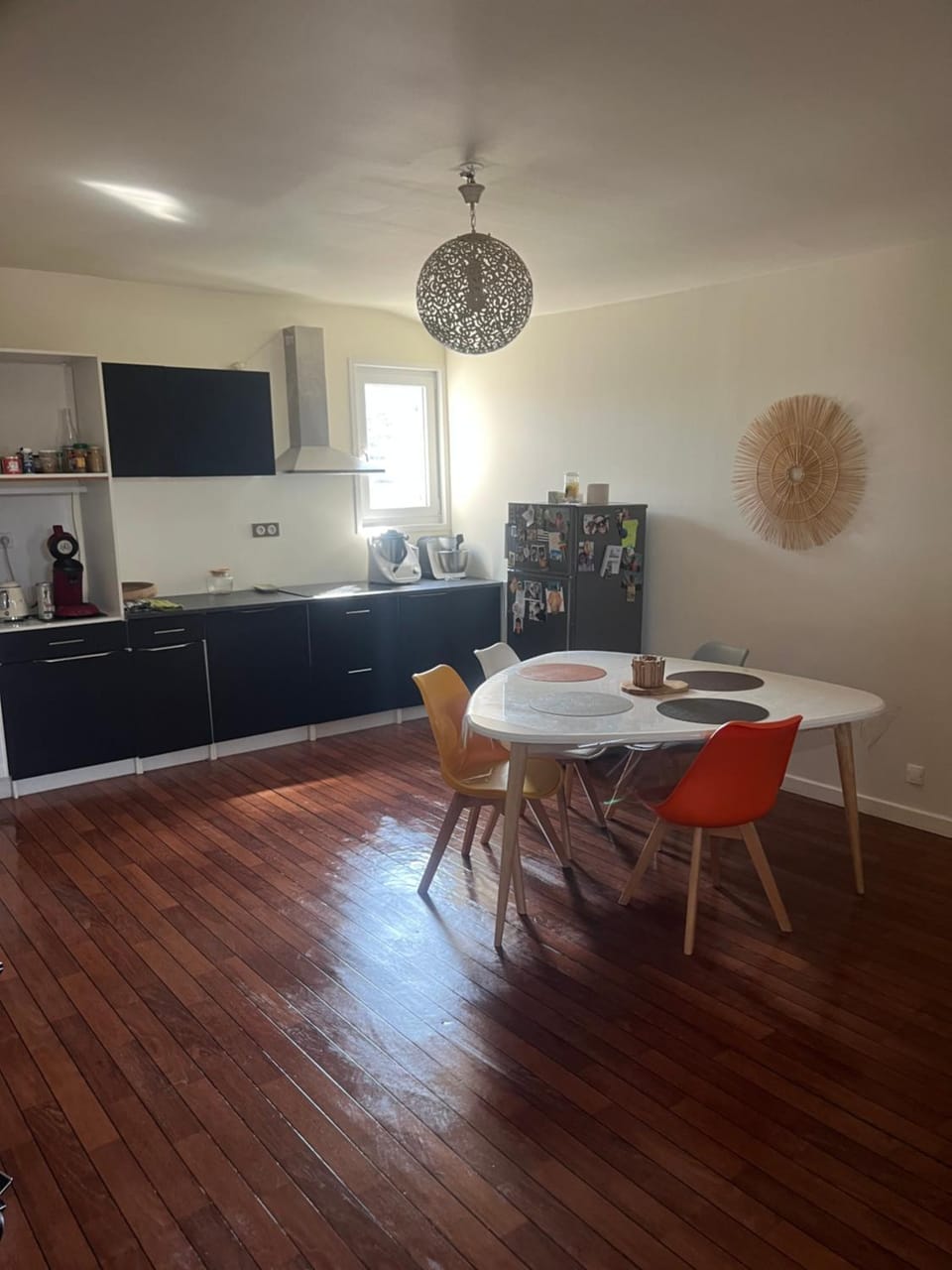 Appartement chaleureux au cœur de la ville Apartment in Nouvelle-Aquitaine