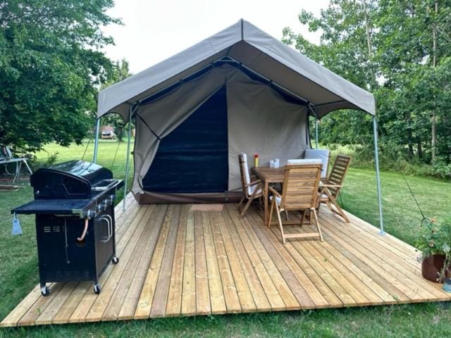 Langø Feriecenter - Outdoor Lodge Luxury tent in Schleswig-Holstein