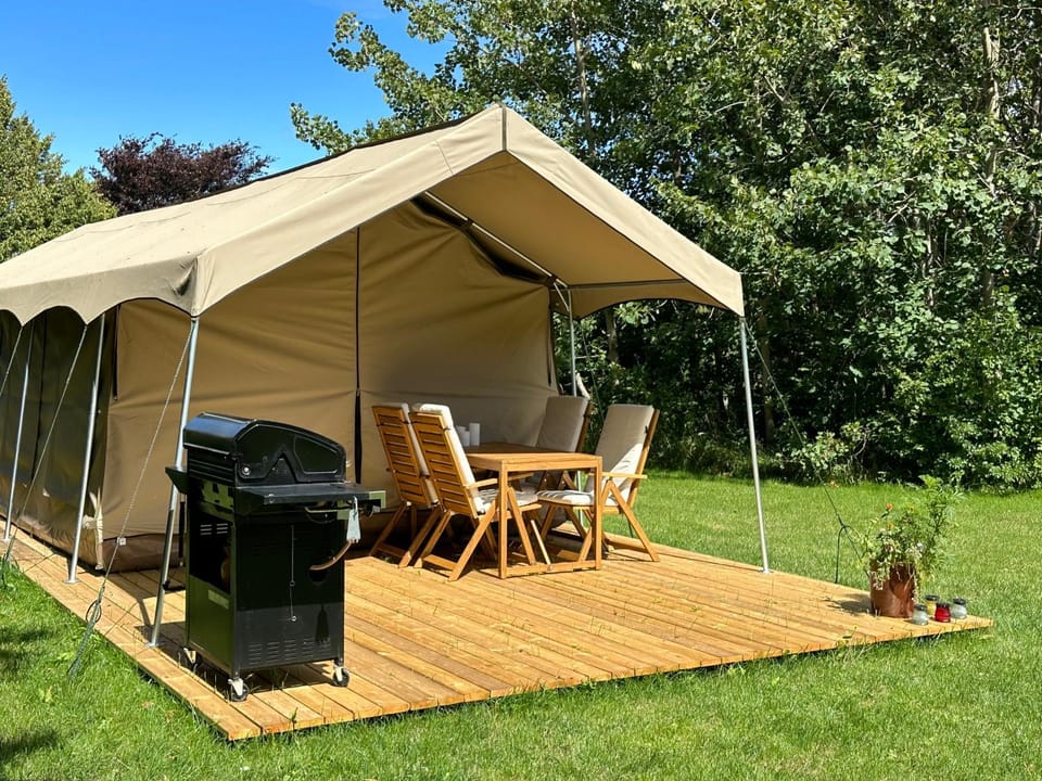 Langø Feriecenter - Outdoor Lodge Luxury tent in Schleswig-Holstein