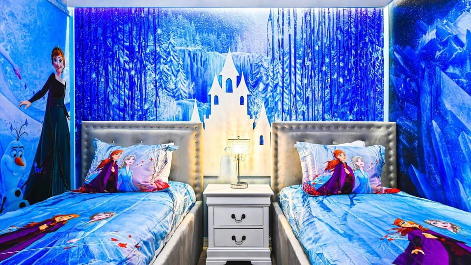 Bed, Bedroom