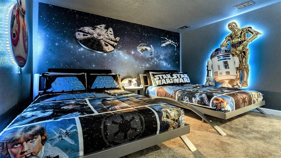 Bed, Bedroom