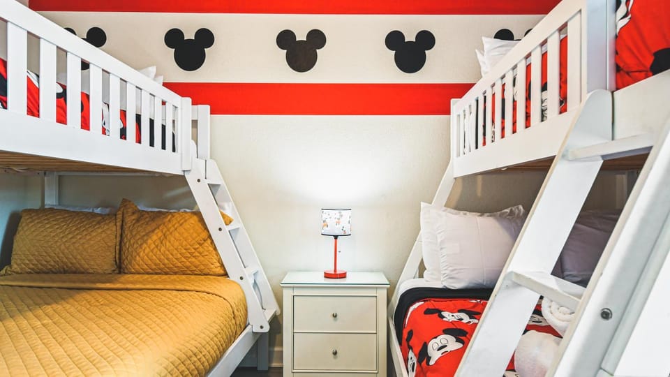 Bed, Bedroom