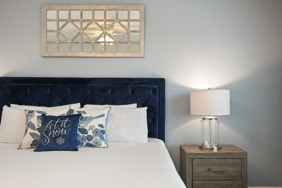 Bed, Bedroom