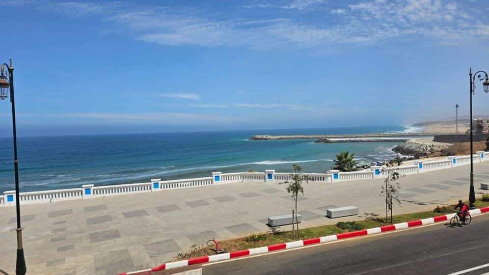 Résidence artistique Vue sur mer Apartment in Tangier-Tétouan-Al Hoceima