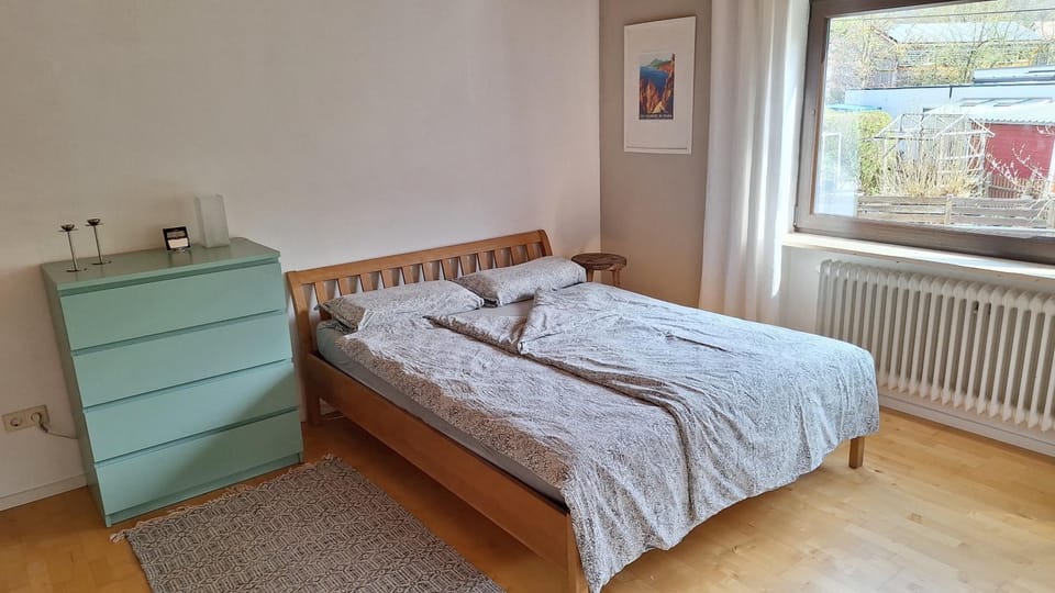 Living room, Bedroom