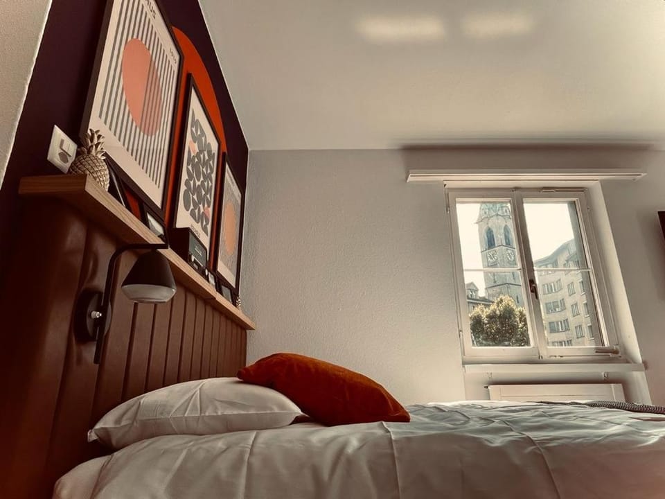 Cozy Studio Apartment Unit 12 in Center of Zurich Apartment in Zurich City