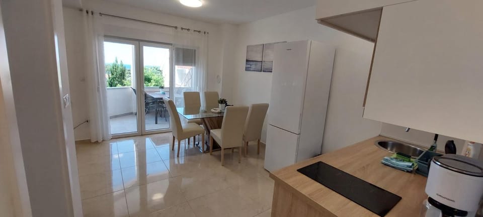 Sun apartment, Island Rab Apartment in Lika-Senj County