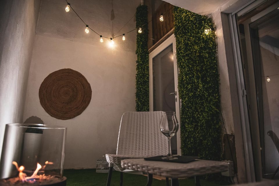 Night, Garden, flat iron