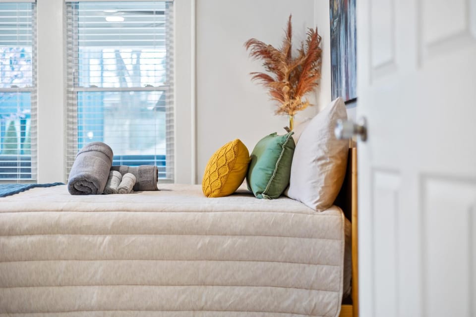 Cozy 4BR 2BA Home Near Inman Park House in Atlanta
