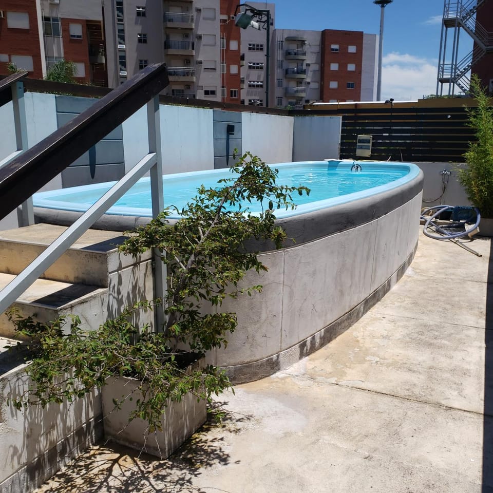Costanera sur edificio con piscina Apartment in Corrientes