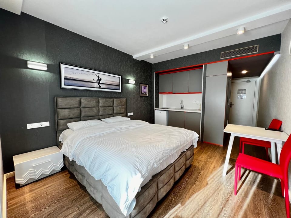 Bed, Photo of the whole room