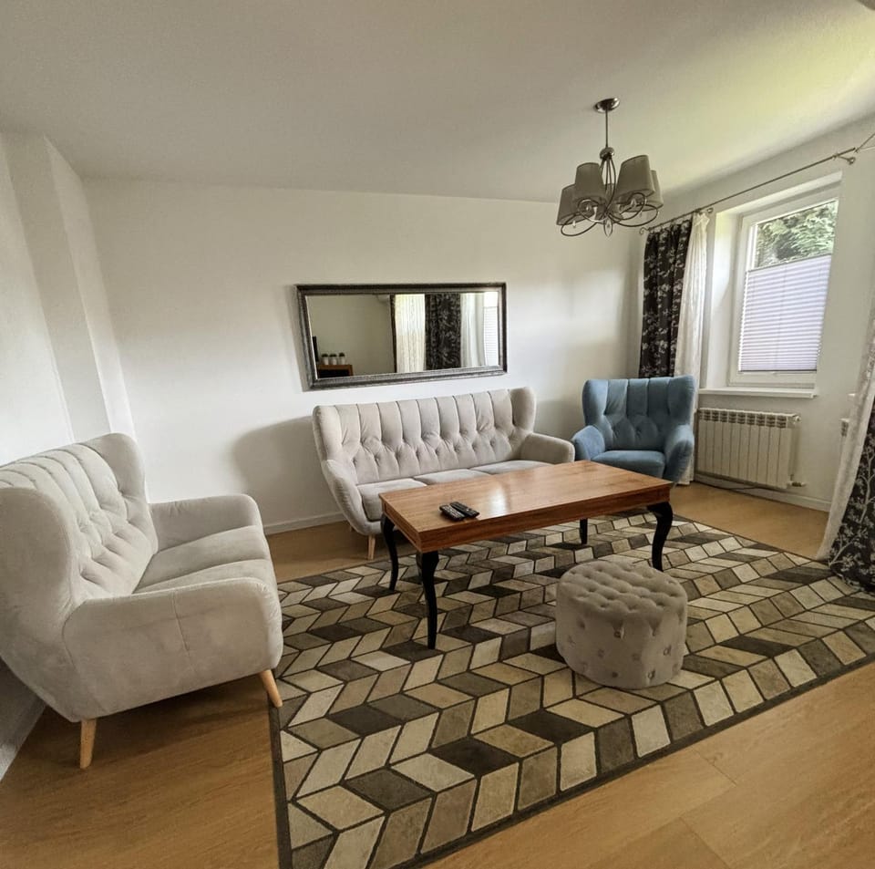 View (from property/room), View (from property/room), Living room, Other, Other, Other, Photo of the whole room, Decorative detail, Decorative detail, Seating area