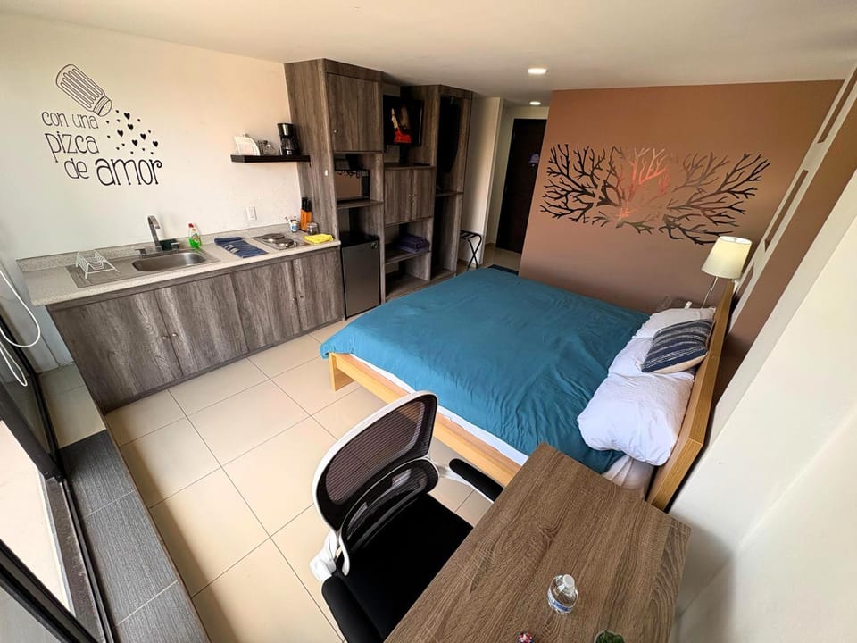 Bed, Kitchen or kitchenette, Photo of the whole room, Bedroom