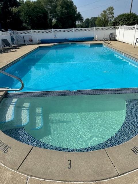 Pool view, Swimming pool