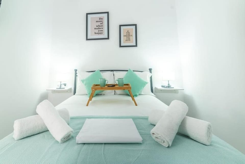 Modern & Stylish flat for friends & couples Apartment in Heraklion