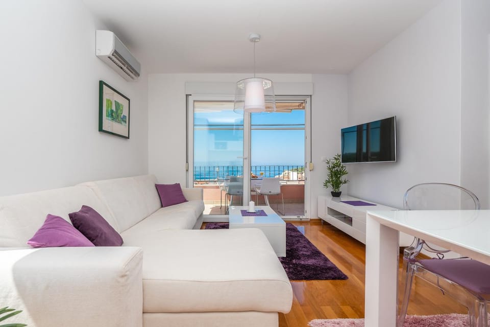 Apartment Andrija Apartment in Makarska